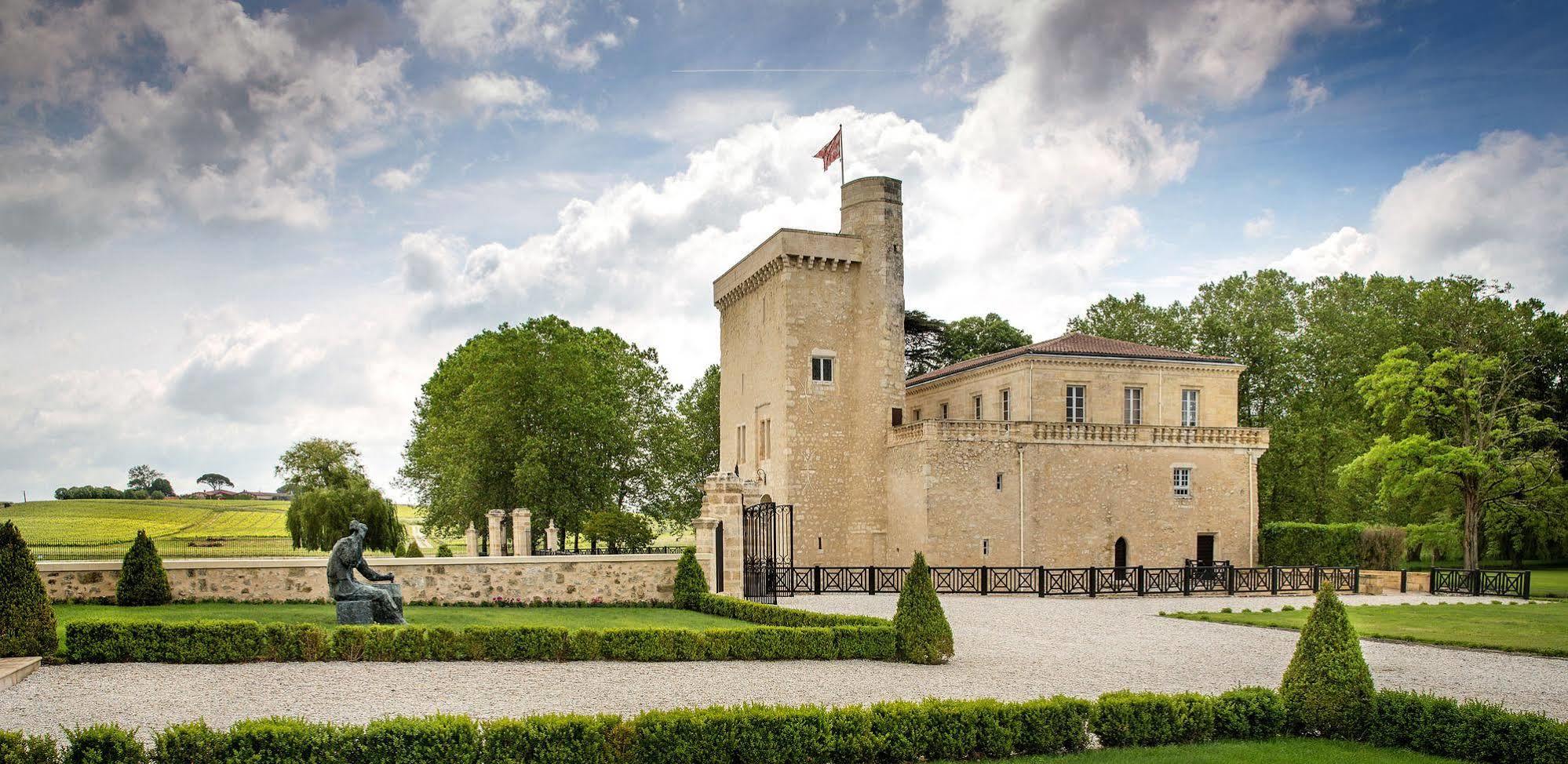 Château La Tour Carnet Saint-Laurent-de-Medoc Exterior foto